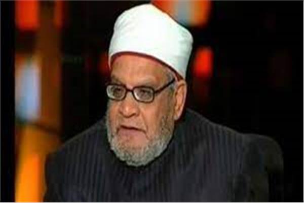الدكتور أحمد كريمة، أستاذ الشريعة الإسلامية والفقه المقارن بجامعة الأزهر