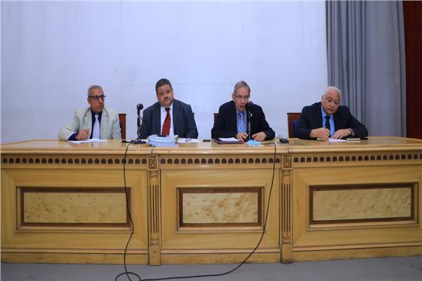 ننشر تفاصيل مناقشة وزارة التعليم  خطة تطوير التعليم الفني في مصر