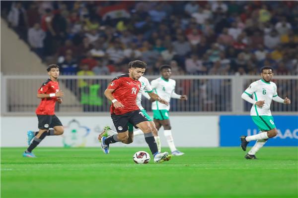 صورة من مباراة مصر والسعودية 