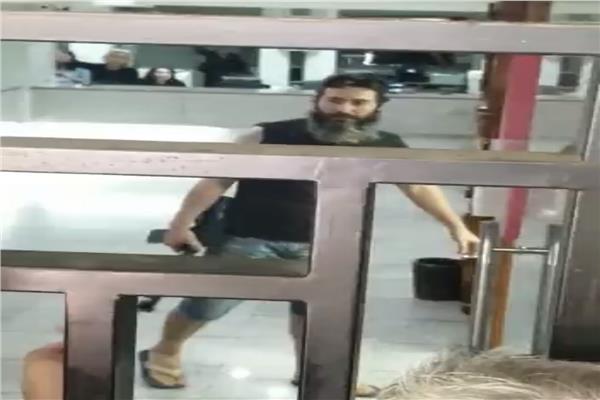 محتجز الرهائن في فيدرال بنك «بسام الشيخ حسين»