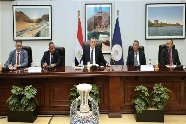 وزير السياحة الجديد :مصر بها مقومات يجعلها في مكانة سياحية عالمية