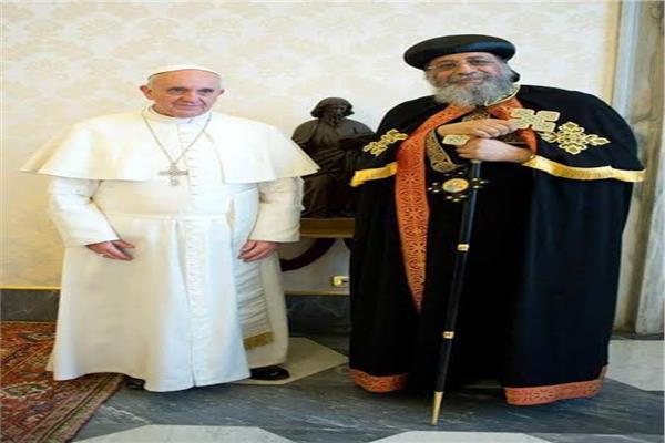  البابا فرنسيس يقدم التعازي للبابا تواضروس في حادث كنيسة أبي سيفين بإمبابة
