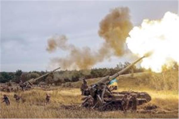 المدفعية الأوكرانية تطلق النار بالقرب من خاركيف