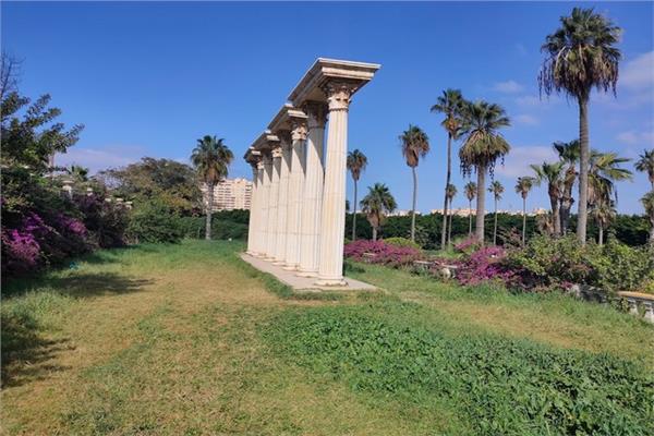 حديقة أنطونيادس بالإسكندرية 