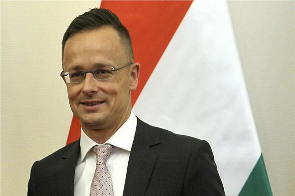 وزير خارجية المجر بيتر سييارتو