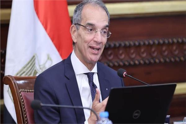  وزير الاتصالات وتكنولوجيا المعلومات الدكتور عمرو طلعت