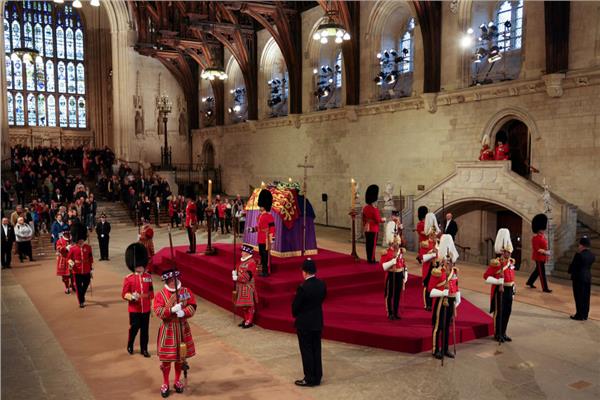 فتح كنيسة وستمنستر آبى استعدادً لوصول الرؤساء للمشاركة فى جنازة الملكة إليزابيث الثانية