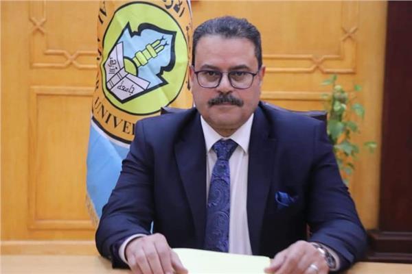  الدكتور محمد الشربينى، نائب رئيس جامعة الازهر لشؤون التعليم