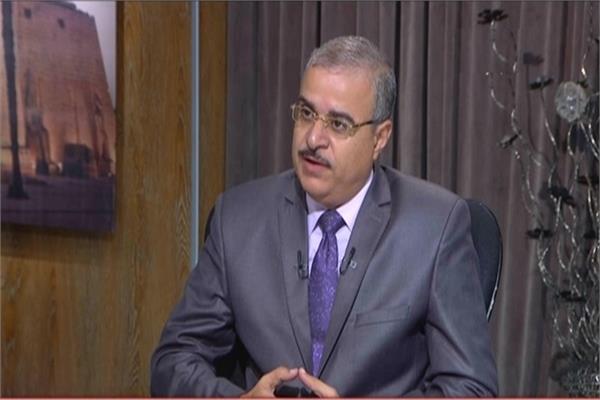 الدكتور ياسر جاد الله عميد المعهد القومي للملكية الفكرية جامعة حلوان