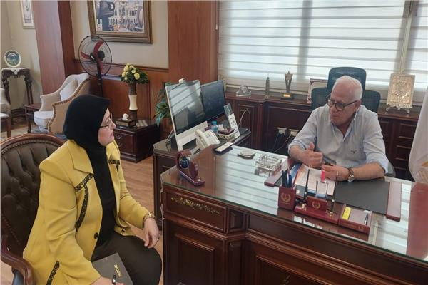 محافظ بورسعيد يستقبل وكيل وزارة التربية والتعليم الجديد 