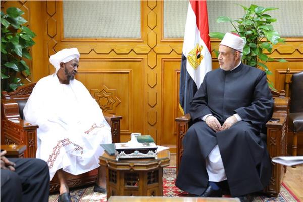 وكيل الأزهر يستقبل وزير الشؤون الدينية السوداني