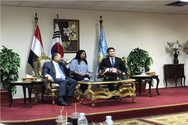 سفير كوريا الجنوبية من أسيوط: الكشري أثبت التقارب بين شعبي مصر وكوريا الجنوبية 