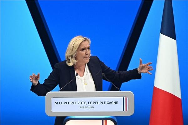 Marine Le Pen : Cet hiver en France sera difficile et le prochain sera encore plus difficile