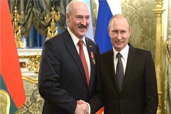 الرئيس الروسي فلاديمير بوتين ونظيره البيلاروسي ألكسندر لوكاشينكو