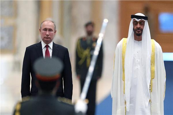 رئيس الإمارات الشيخ محمد بن زايد ونظيره الروسي فلاديمير بوتين