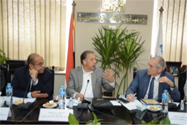 اجتماع أعضاء لجنة أفريقيا بجمعية رجال الأعمال المصريين 