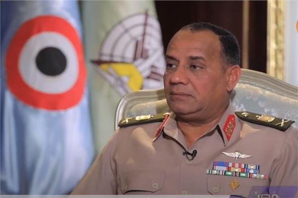 اللواء أشرف سالم مدير الأكاديمية العسكرية المصرية