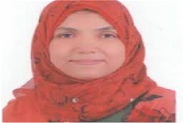 الدكتورة أمينة  الصياد، مدرس علم الإجتماع