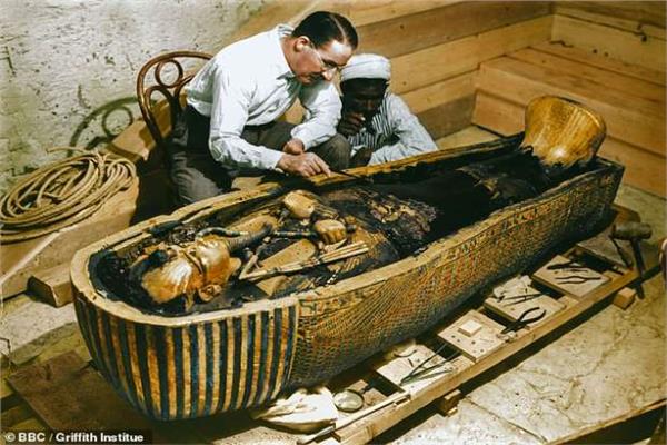 الذكرى المئوية لإكتشاف مقبرة الملك توت عنخ آمون
