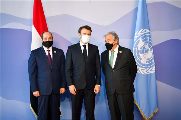 الرئيس السيسي والامين العام للأمم المتحدة يستقبلان الرئيس الفرنسي ماكرون 