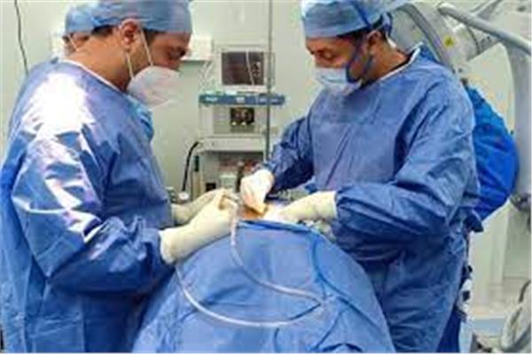  إجراء جراحة معقدة لمريضة   بمستشفى برج العرب المركزى 