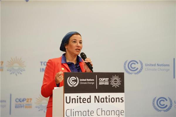 الدكتورة ياسيمن فؤاد وزيرة البيئة والمنسق الوزراي ومبعوث مؤتمر المناخ COP27