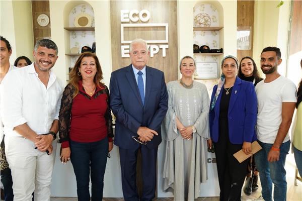 وزيرة البيئة ومحافظ جنوب سيناء يفتتحان معرض لمنتجات القائمة الخضراء 