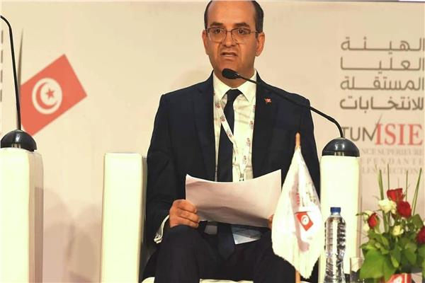  رئيس الهيئة العليا المستقلة للانتخابات بتونس فاروق بوعسكر