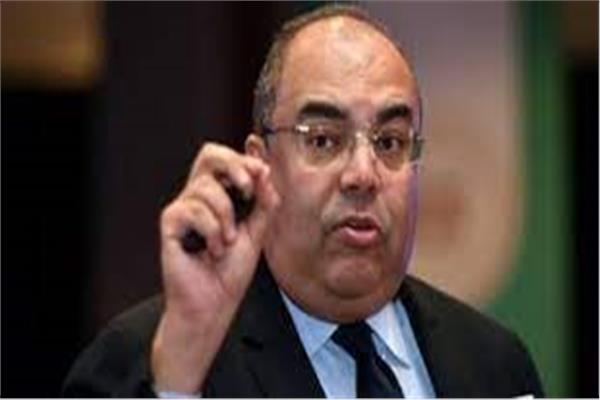 الدكتور محمود محى الدين المدير التنفيذى لصندوق النقد الدولى