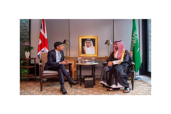 ولي العهد السعودي الأمير محمد بن سلمان ورئيس الوزراء البريطاني ريشي سوناك