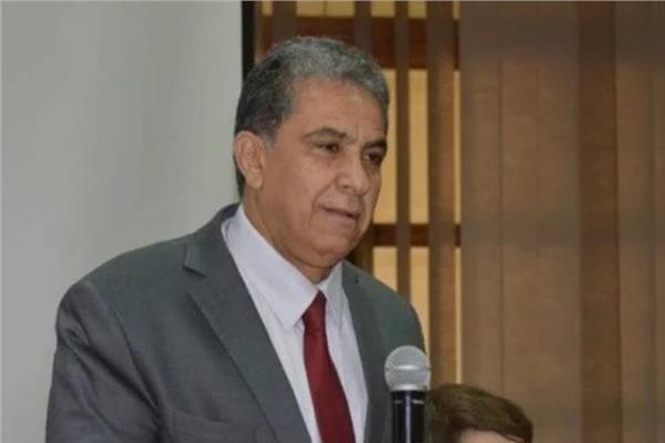 الدكتور خالد فهمي وزير البيئة السابق