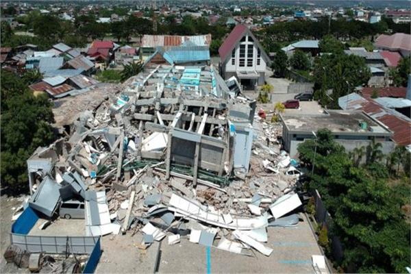 زلزال جزيرة جاوا في إندونيسيا