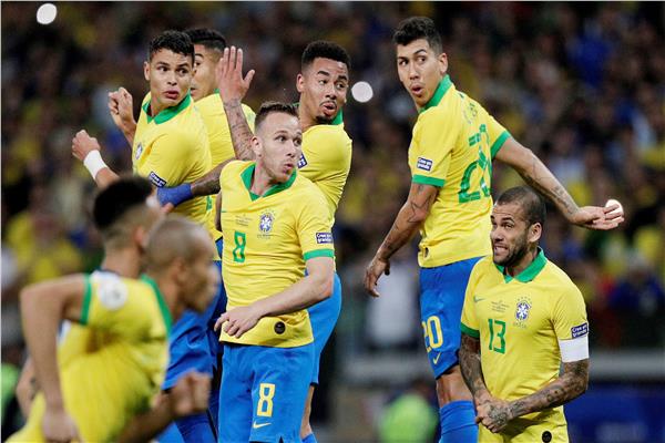 انطلاق مباراة البرازيل وصربيا في كأس العالم