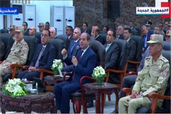 الرئيس السيسي خلال افتتاح محور التعمير بالإسكندرية