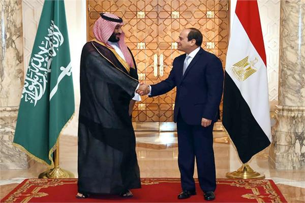 الرئيس مع ولي العهد السعودي - أرشيفية-