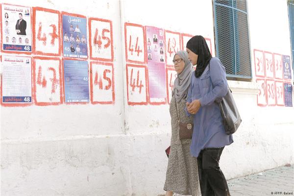 بداية ساخنة للحملات الانتخابية البرلمانية فى تونس