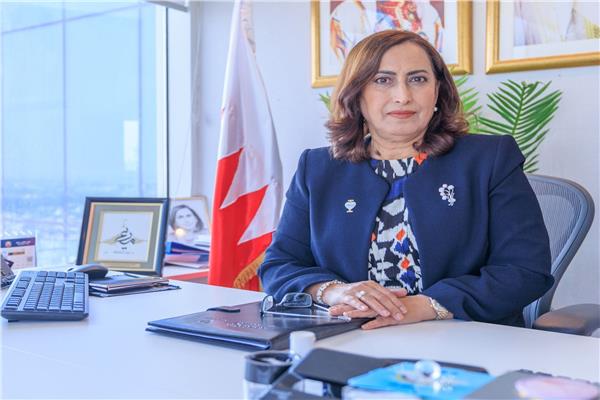  د. مريم الجلاهمة الرئيس التنفيذي للهيئة الوطنية لتنظيم المهن والخدمات بمملكة البحرين