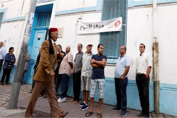 أول انتخابات برلمانية منذ اعتماد الدستور الجديد في تونس