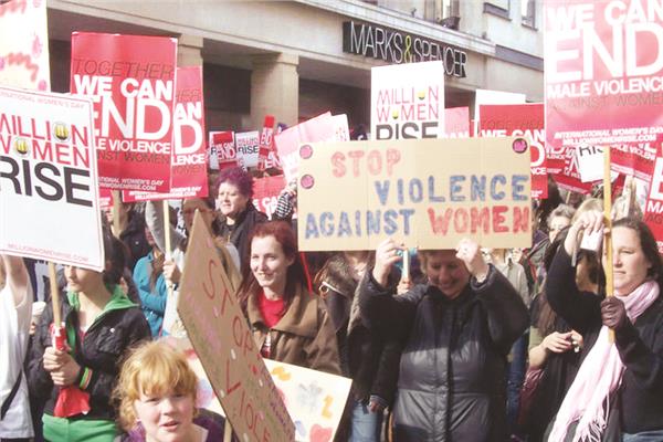 مظاهرات فى فرنسا للمطالبة بالتصدى للعنف ضد المرأة