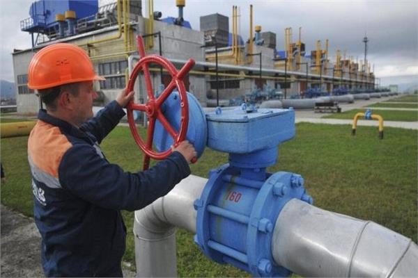 انخفاض تدفقات الغاز والنفط الروسي إلى أوروبا