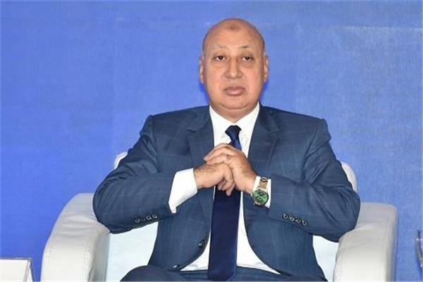  مختار توفيق رئيس مصلحة الضرائب المصرية