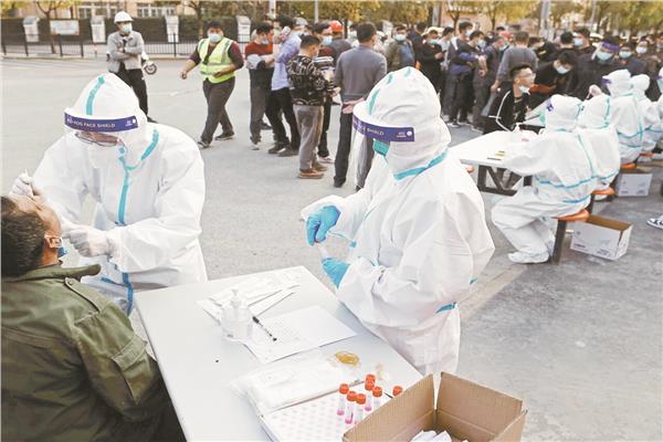  الإصابات بفيروس كورونا تتزايد مجددا فى المقاطعات الصينية