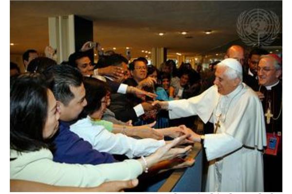الأمم المتحدة تقدم أحر التعازي بوفاة قداسة البابا بنديكتوس السادس عشر 