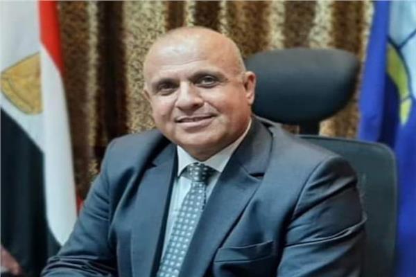علي عبد الرؤوف وكيل وزارة التربية والتعليم بدمياط