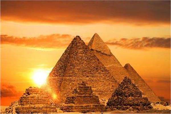 صورة تعبيرية - أهرامات الجيزة في مصر 
