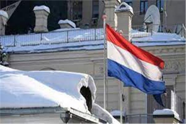 هولندا تستدعي السفير الإيراني