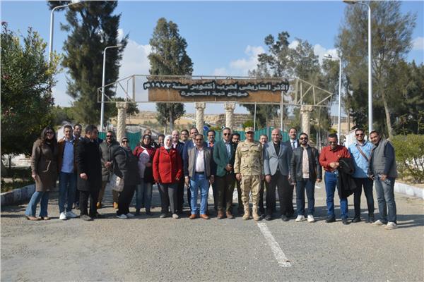 قيادة الجيش الثاني الميداني تنظم زيارة لدارسي دورات «القومي للبحوث»