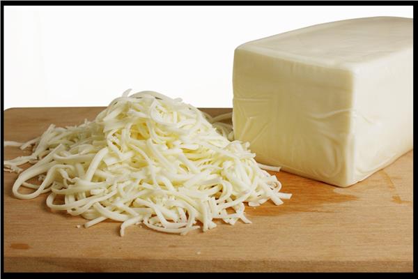 الجبن الموزاريلا 
