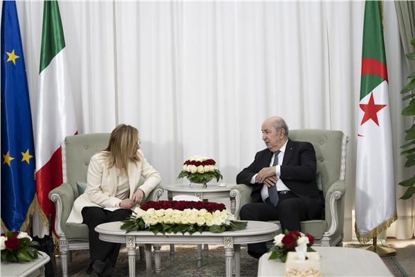 الرئيس الجزائري عبد المجيد تبون  و رئيسة الوزراء الإيطالية 