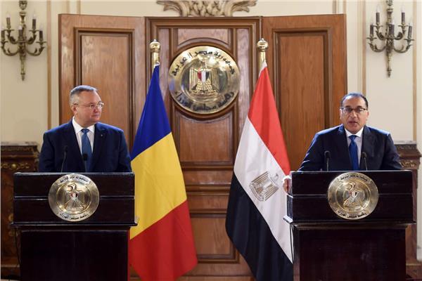 تطوير العلاقات بين مصر ورومانيا